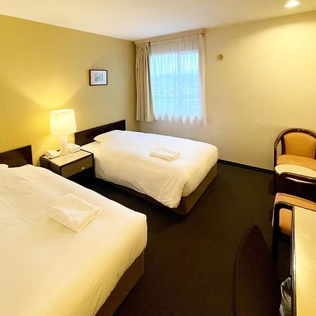 Smile Hotel Йонаго Экстерьер фото